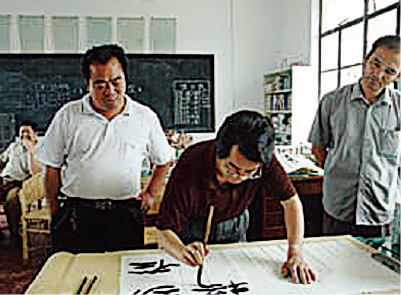 蘭州大學(xué)黨委副書記、甘肅省書協(xié)副主席李恒濱來(lái)訪